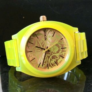 Nixon A327 1896 Unisex 40mm Ceramic Time Teller Yellow/green Quartz Watch