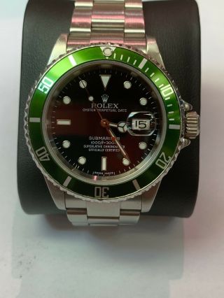Rolex Submariner 16610T “Z” serial Box and Booklet 2
