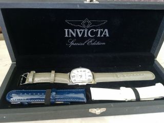 Invicta 20456 Special Edition,  Lupah The Last Word,  With 2 Extra Bands