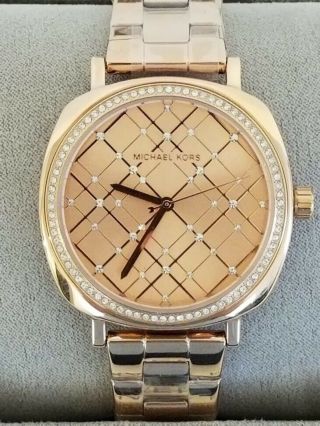 Michael Kors Nia Mk3990 Rose Gold Tone Crystal Embellished Watch