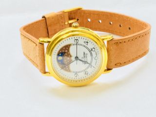 Vintage Le Baron Moon Phase Quartz Wrist Watch Very Elegant (lb640j)