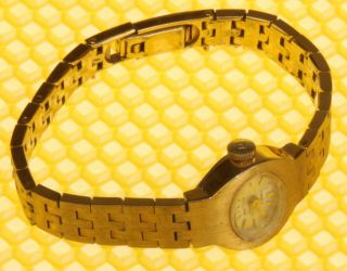 Women ' s Vintage WALTHAM 17J Mechanical Hand - Wind Watch WORK WELL 2