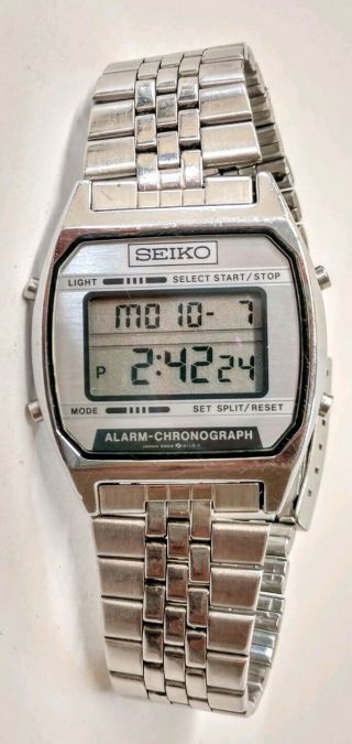 Vintage Mens Seiko (a904 - 5109) Alarm Chronograph Digital Watch.  Runs Good Shape.