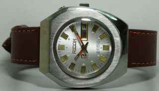 Vintage Ricoh Automatic Day Date Mens Stainless Steel Wrist Watch Old S472