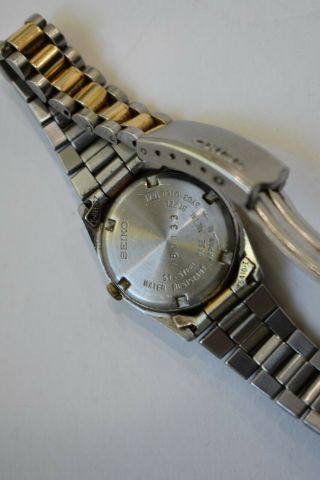 Vintage Gold and Silver Womens Seiko Watch w/ Date Water Resist GREAT 4