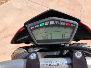 2012 Ducati Hypermotard 16