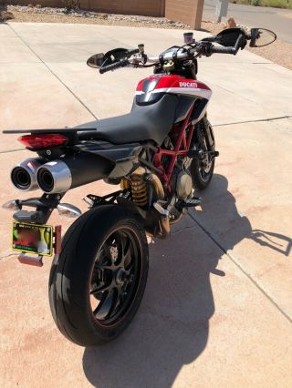 2012 Ducati Hypermotard 9