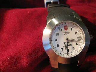 Victorinox Swiss Army Watch Molded Rubber Or Plastic Band Stainless