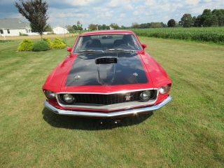 1969 Ford Mustang Mach 1 2