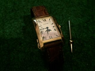 Cartier Tank Americaine 819907 Men ' s Medium Watch in 18K Yellow Gold 2
