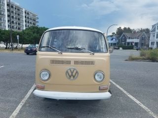 1970 Volkswagen Bus/Vanagon tan 6