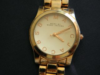 Lovely Ladies Rose Gold Tone Marc Jacobs Watch Battery