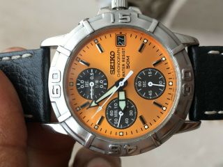 Seiko V657 - 8060 Chronograph 50m Mens Watch Orange Dial Quartz