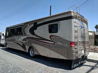 2004 Newmar Mountain Aire