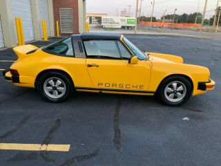 1977 Porsche 911 2 door 5