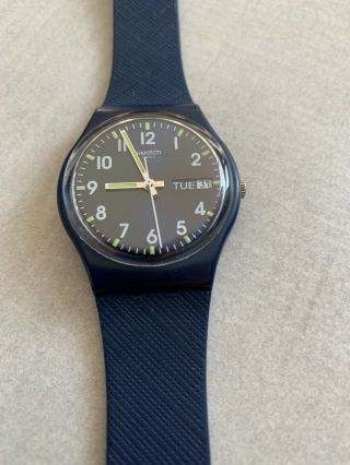 Swatch Watch (quartz) Blue Rubber Strap.  Day/Date And Water Resistant.  Unisex 2