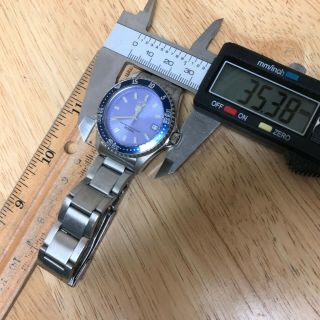 Roxy Quiksilver Lady 200m Diver Moving Bezel Quartz Watch Hours Date Battery 5