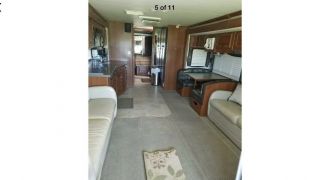 2004 Fleetwood DISCOVERY 39L 3