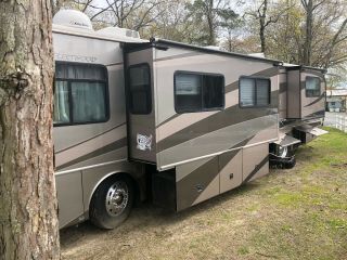 2004 Fleetwood DISCOVERY 39L 4