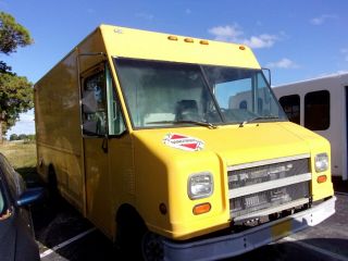 2001 Ford Econoline Step Van With Utilimaster Body