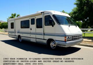 1993 Thor Pinnacle 30 - Loaded - Inspected - Extra - Autocheck Certified - 60 Photos -