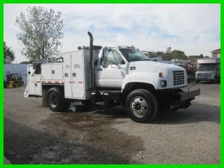 2000 Chevrolet C6500 3126 Cat 9 Speed With 12 Foot Utility Body