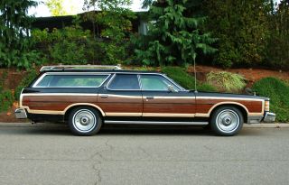 1977 Ford Country Squire