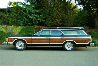 1977 Ford Country Squire 4