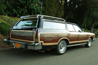 1977 Ford Country Squire 7