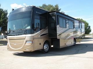 2008 Fleetwood Discovery 39r