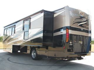 2008 Fleetwood Discovery 39R 5
