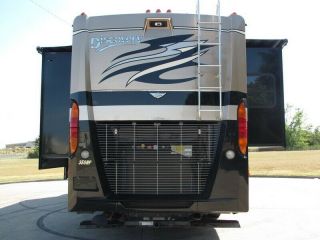 2008 Fleetwood Discovery 39R 6
