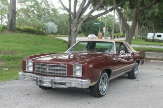 1976 Chevrolet Monte Carlo 33,  000 Miles One Family Owned