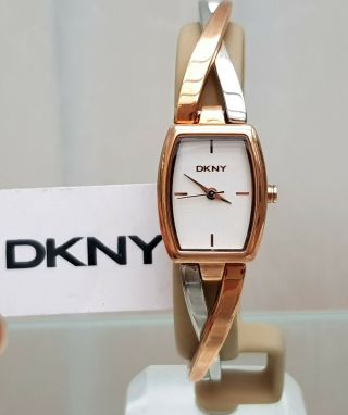 Dkny Ladies Designer Watch Rose Gold Two Tone Twisted Bracelet Rrp £169 (554)