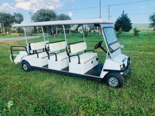White Limo Golf Cart Very Seats 6 & Bags Gas Engine Custom Cart