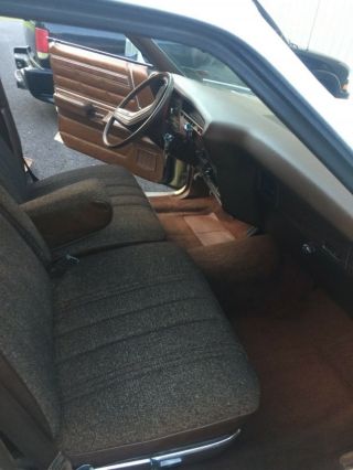 1977 Ford Country Squire LTD 15