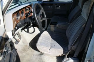 1991 Chevrolet Suburban 2500 10