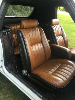 1983 Chrysler LeBaron 7
