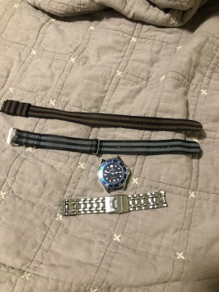 Rotary Aquaspeed Watch Agb00068/w/05 With 5 - 1/2” Steel Bracelet And 2 Nato Strap