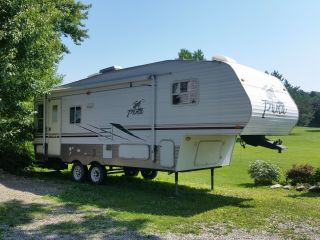 2006 Forest River Puma 253fbs