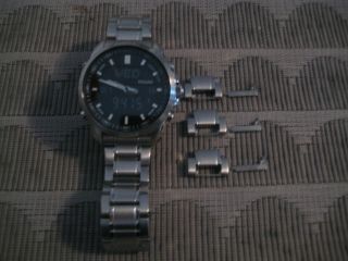Pulsar Men’s World Time Analogue & Digital Chronograph Bracelet Watch Pz4021x1