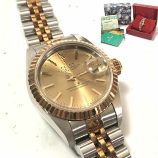 Authentic Rolex Oyster Perpetual Datejust Chronometer Ladies Watch 18k Gold