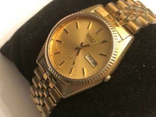 Vintage Seiko 5y23 - 8a60 Sq Gold Tone Day/date Stainless Steel Back Men 