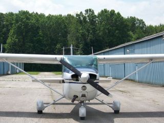Aircraft Cessna 172p