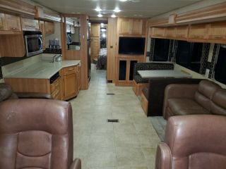 2011 Forest River Berkshire BH 390 7