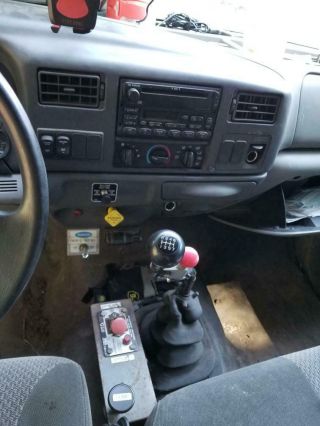 2005 Ford F750