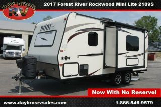 2017 Forest River Rockwood Mini Lite 2109s