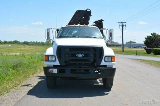2005 Ford F750 Flatbed With Crane 5
