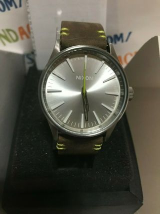 NIXON SENTRY 38mm LEATHER BROWN/LIME Men ' s Watch A377 2290 - 00 2