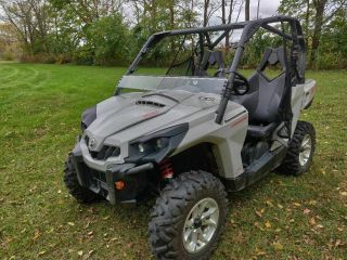 2016 Can - Am Commander